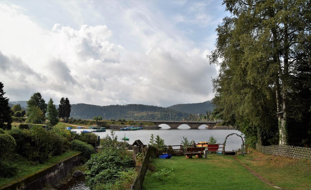 Pension Am See Schluchsee Bagian luar foto